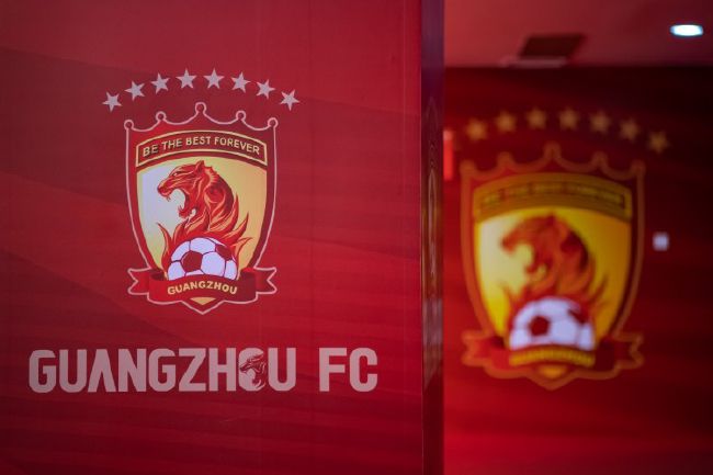 成人午夜在线播放